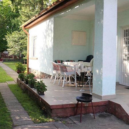 Evelin Nyaralohaz Villa Siofok Exterior photo